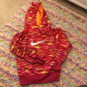 Girls 3T Nike therma fit hoodie